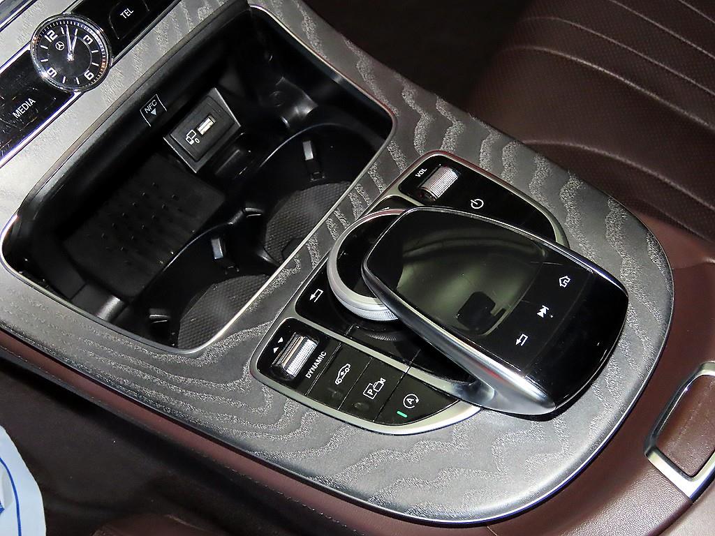 Mercedes Benz CLS Class 2020 Blanco - Importación desde Corea - HF Imports Iquique - Foto 13