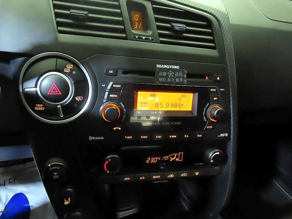 Ssangyong Korando - Vista 11