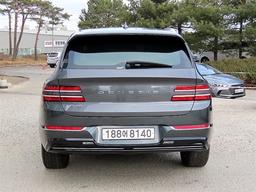 Genesis GV80 - Vista 4