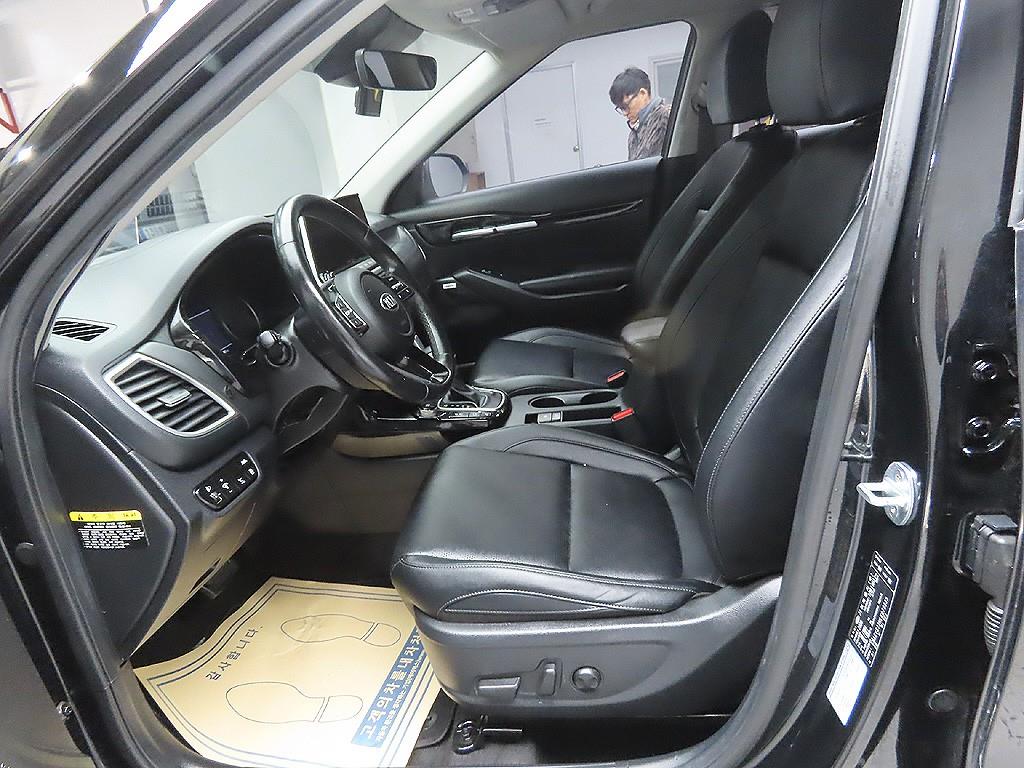 KIA Seltos 2020 Negro - Importación desde Corea - HF Imports Iquique - Foto 12