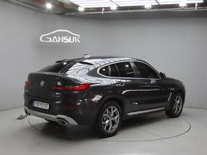 BMW X4 - Vista 8