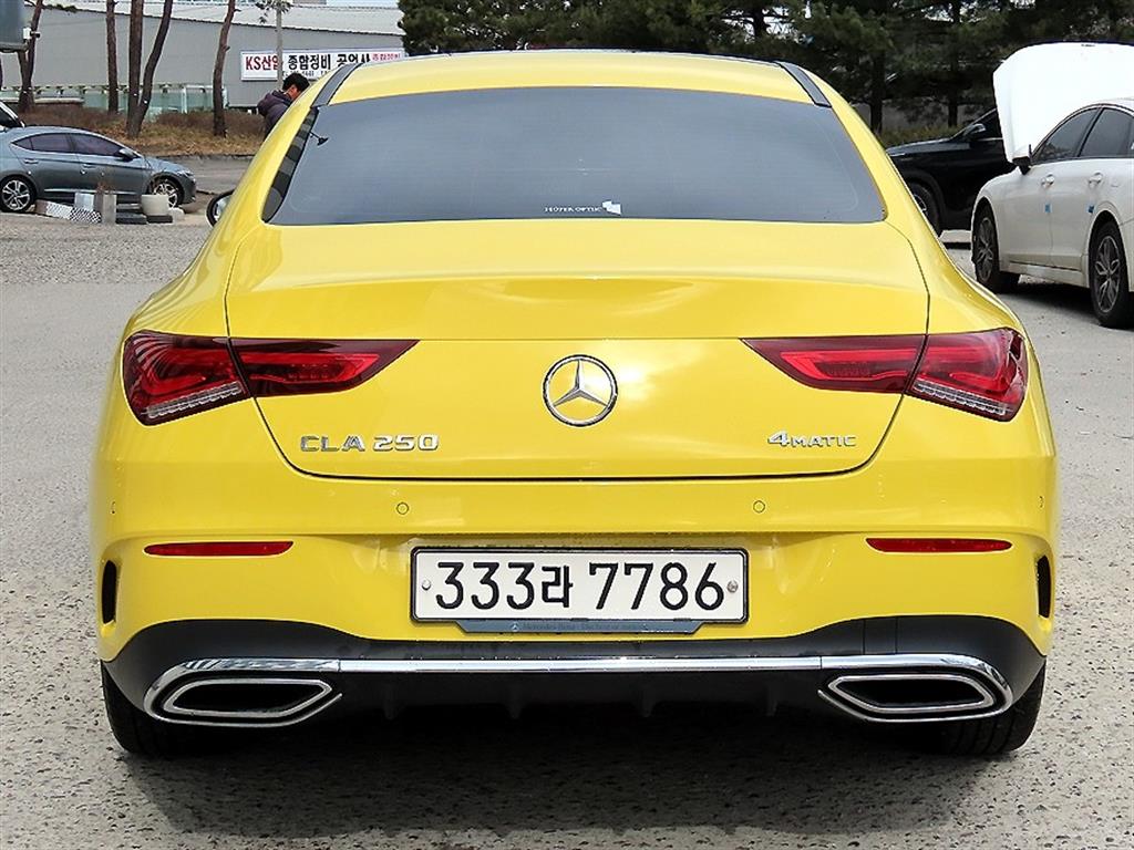 Mercedes Benz CLA Class - Vista 4