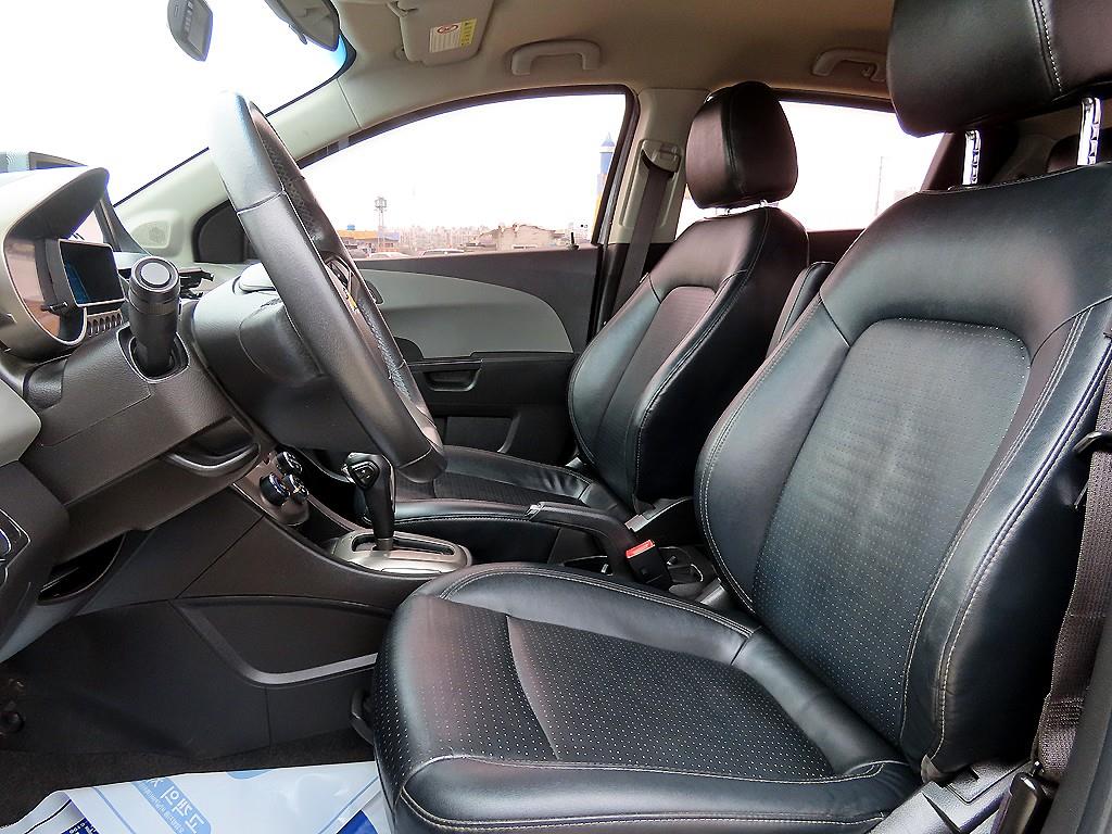 Chevrolet Abeo - Vista 5