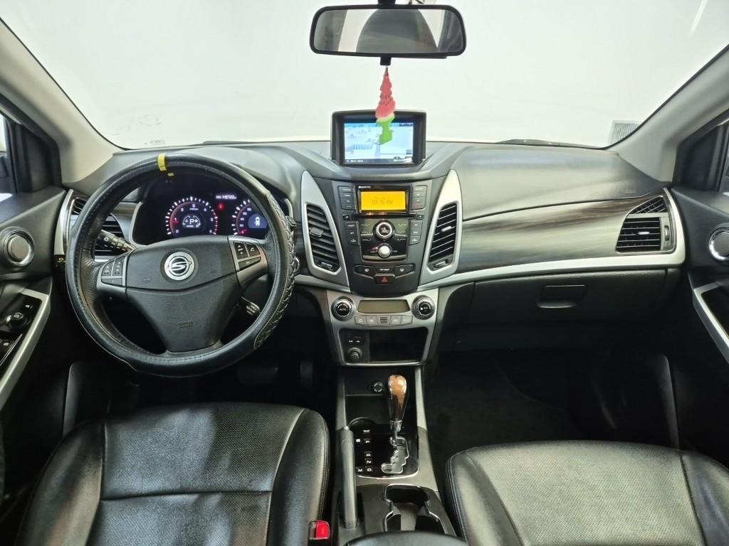 Ssangyong Korando - Vista 6