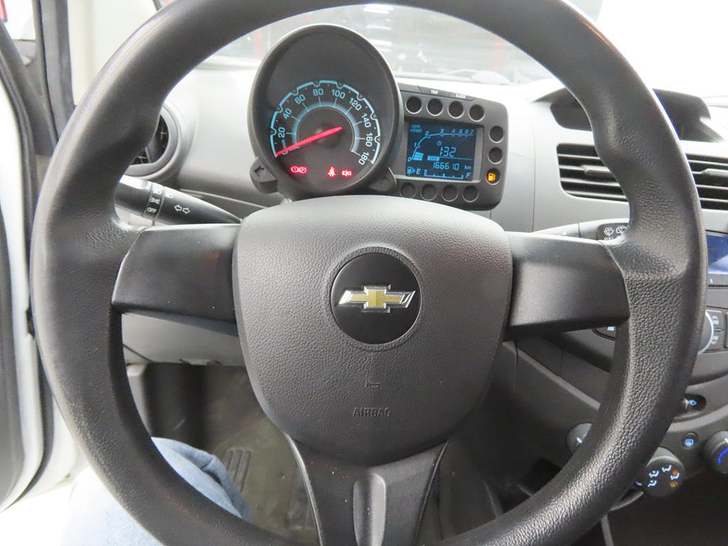 Chevrolet Spark - Vista 8