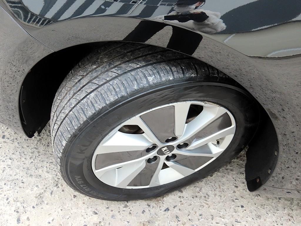 KIA K7 2017 Negro - Importación desde Corea - HF Imports Iquique - Foto 20