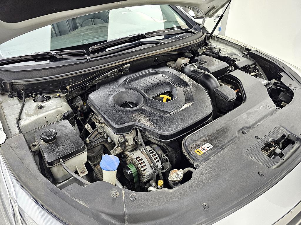 HYUNDAI Sonata - Vista 6