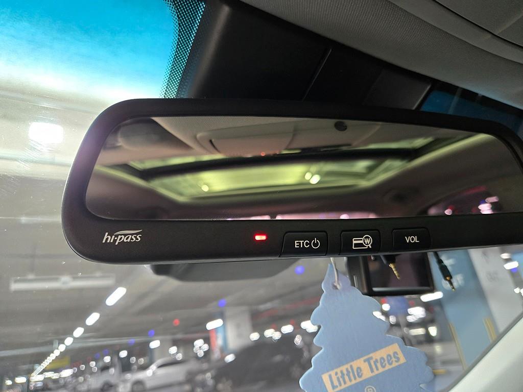 HYUNDAI Grandeur 2017 Blanco - Importación desde Corea - HF Imports Iquique - Foto 16