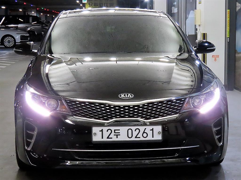 KIA K5 - Vista 2