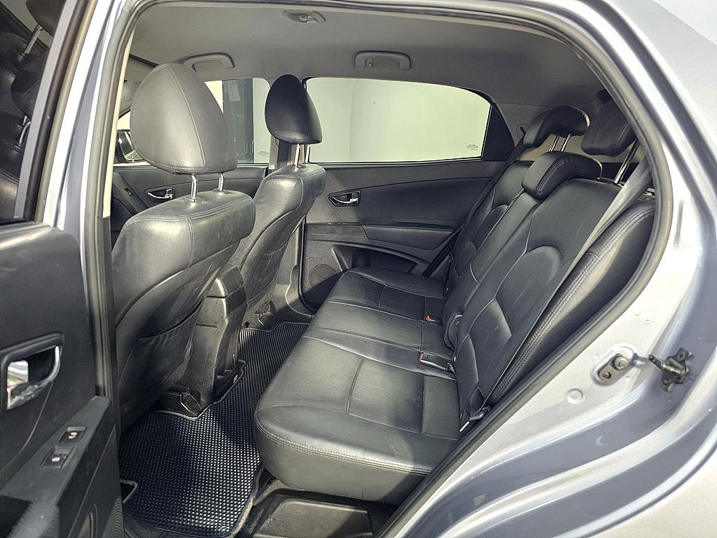 Ssangyong Korando - Vista 9