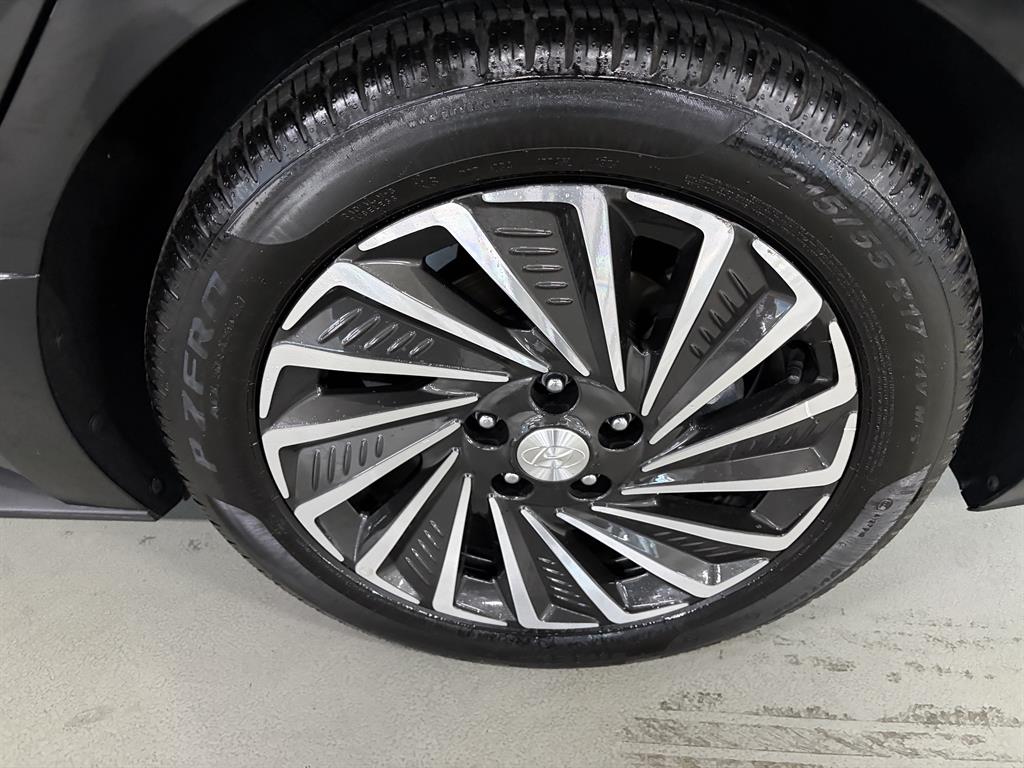 HYUNDAI Sonata - Vista 7