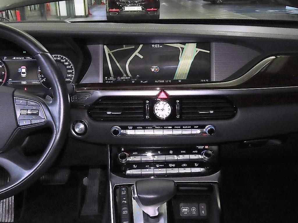 Genesis EQ900 - Vista 11