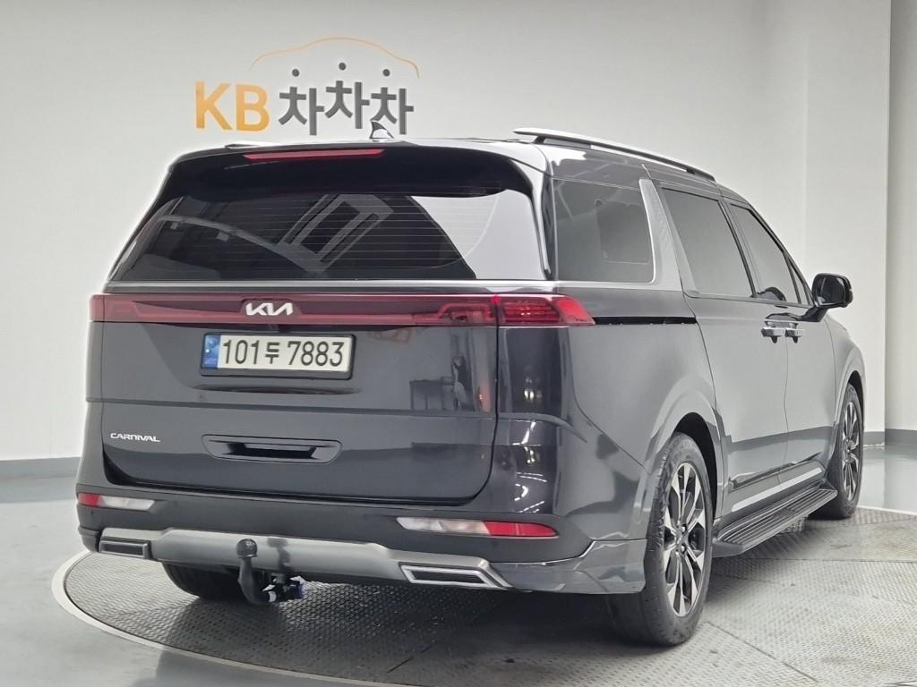 KIA Carnival - Vista 3