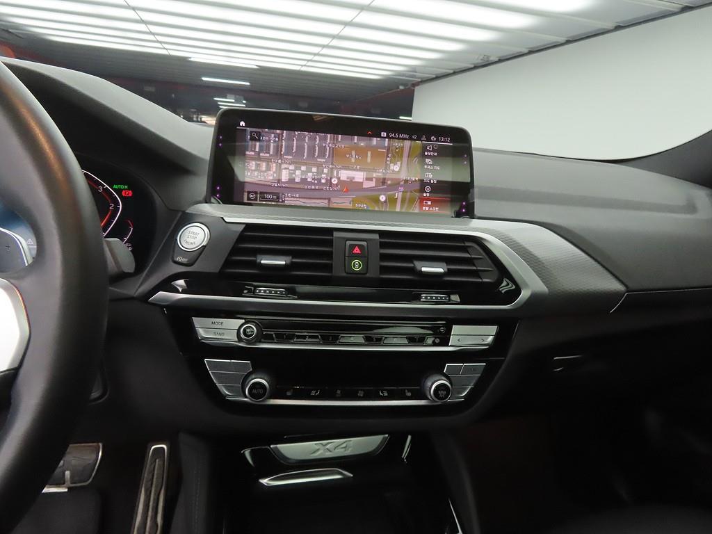 BMW X4 - Vista 10