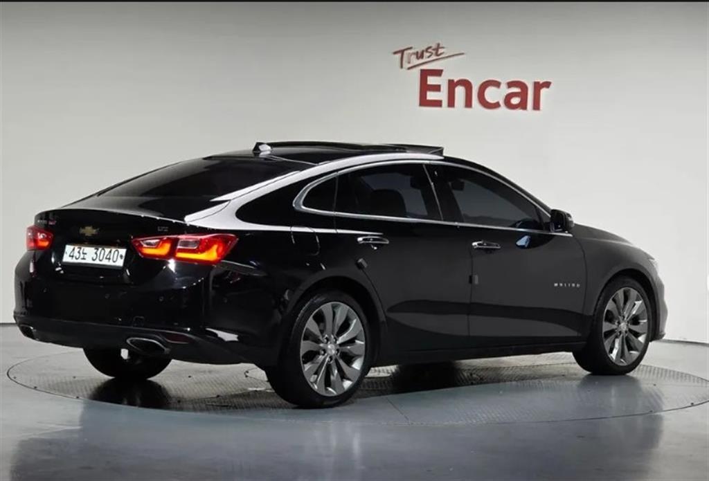 Chevrolet Malibu - Vista 2