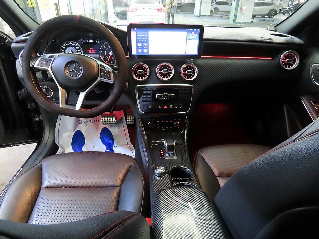 Mercedes Benz A Class - Vista 10