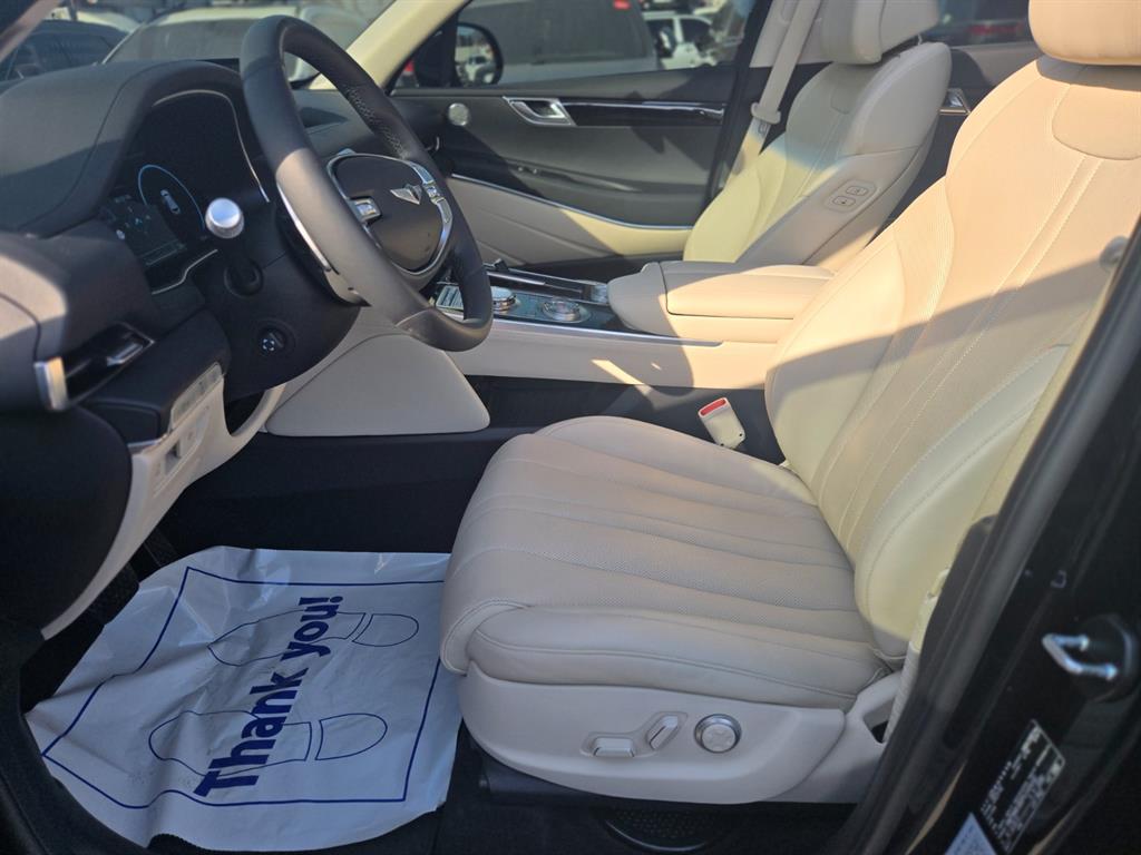 Genesis GV80 - Vista 10