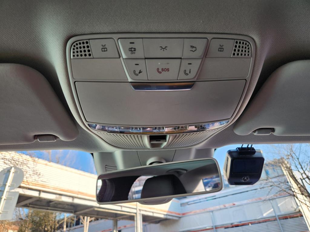 Mercedes Benz E class 2018 Gris - Importación desde Corea - HF Imports Iquique - Foto 17