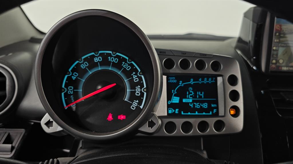 Chevrolet Spark - Vista 8