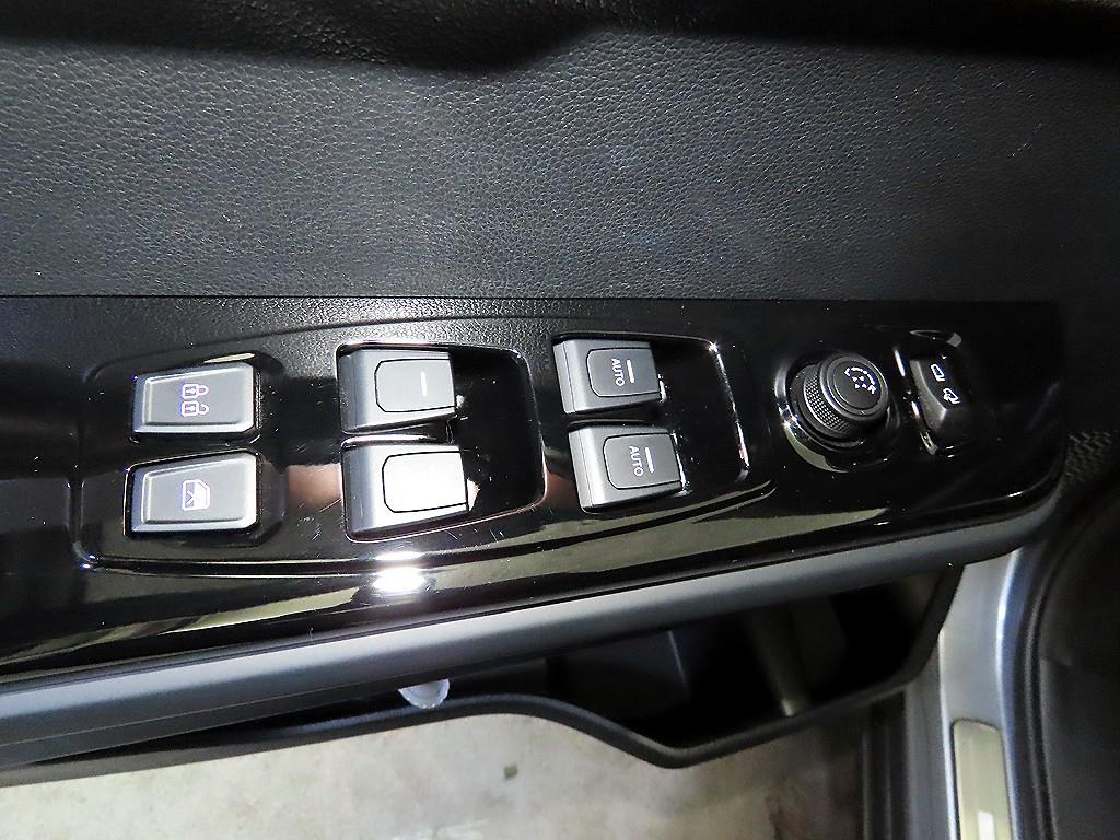 Ssangyong Torres 2023 Gris - Importación desde Corea - HF Imports Iquique - Foto 13