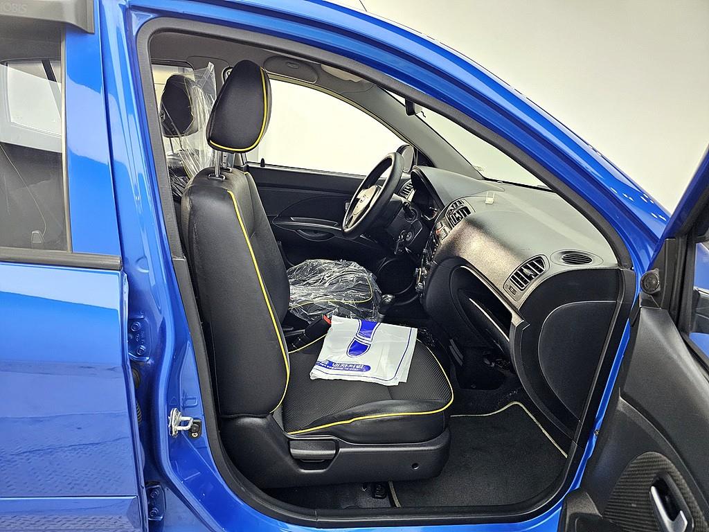 KIA Morning - Vista 11