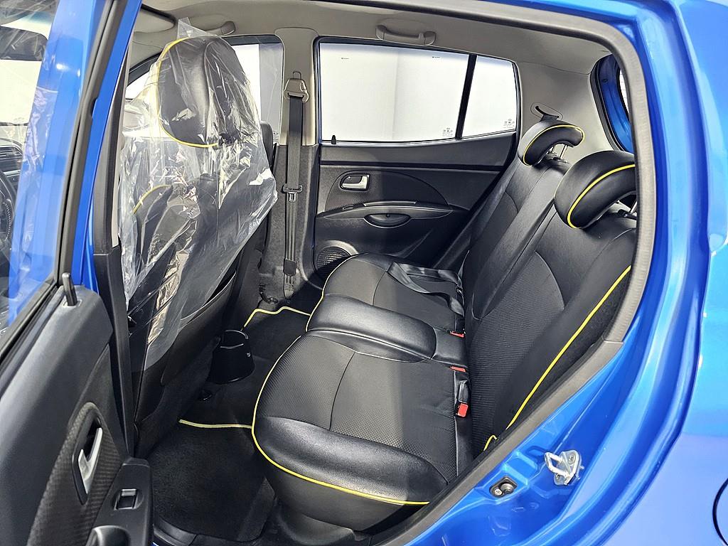 KIA Morning - Vista 9