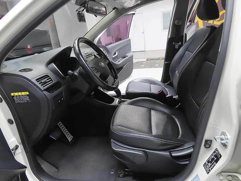 KIA Morning 2016 Blanco - Importación desde Corea - HF Imports Iquique - Foto 12