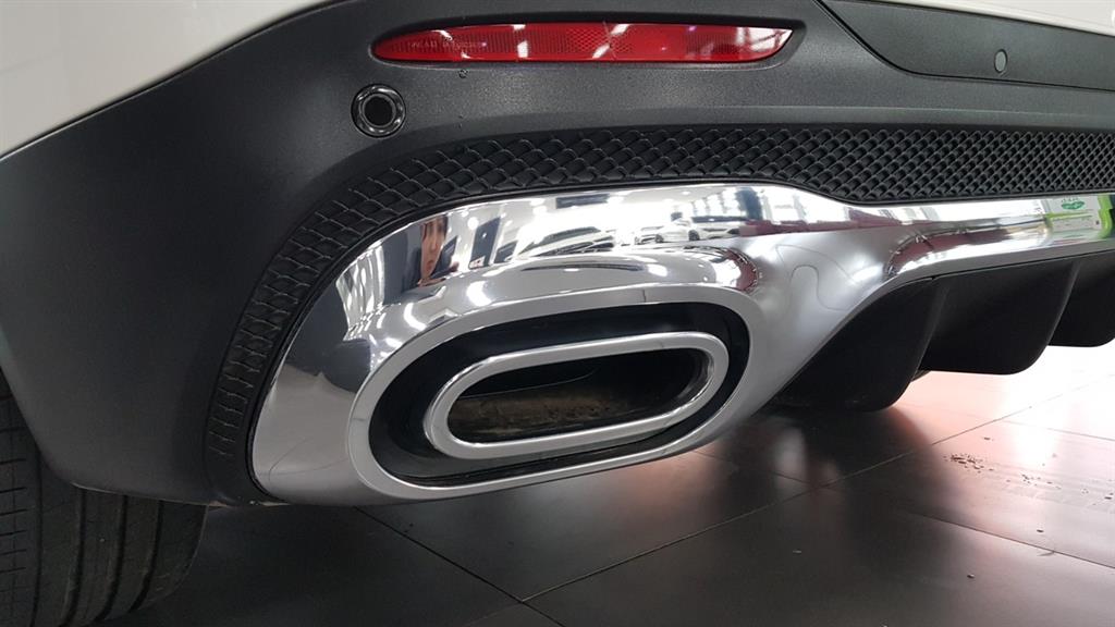 Mercedes Benz GLB Class - Vista 10