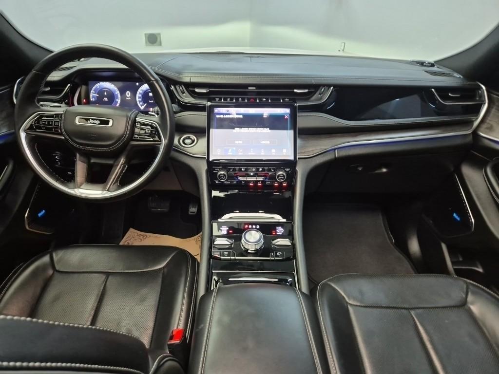 Jeep Cherokee - Vista 7