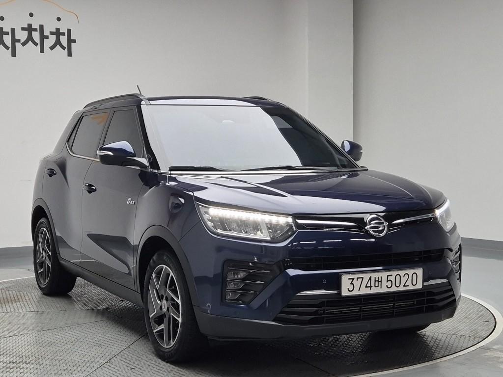 Ssangyong Tivoli - Vista 4