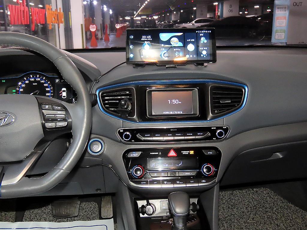 HYUNDAI Ioniq - Vista 11