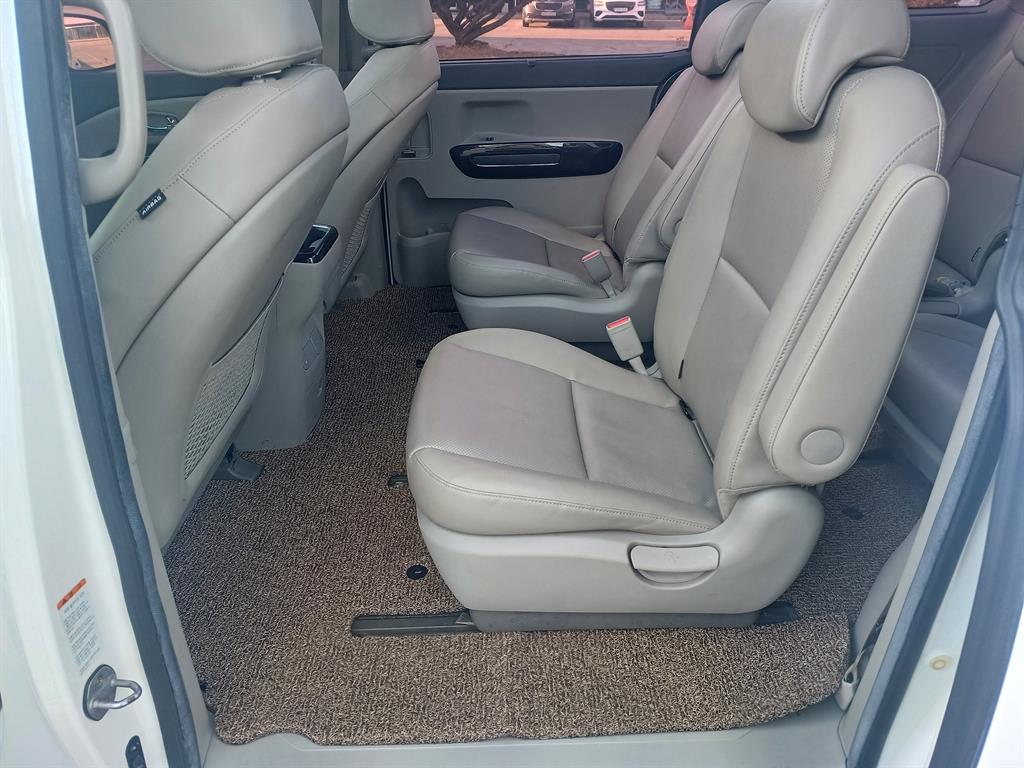 KIA Carnival 2018 Blanco - Importación desde Corea - HF Imports Iquique - Foto 15