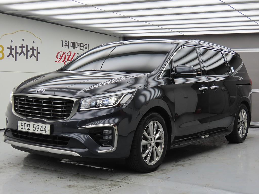 KIA Carnival 2019 Gris - Importación desde Corea - HF Imports Iquique - Foto 1