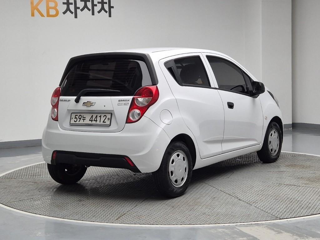 Chevrolet Spark - Vista 3