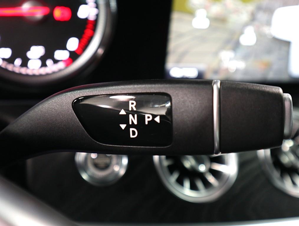 Mercedes Benz E class 2018 Blanco - Importación desde Corea - HF Imports Iquique - Foto 15