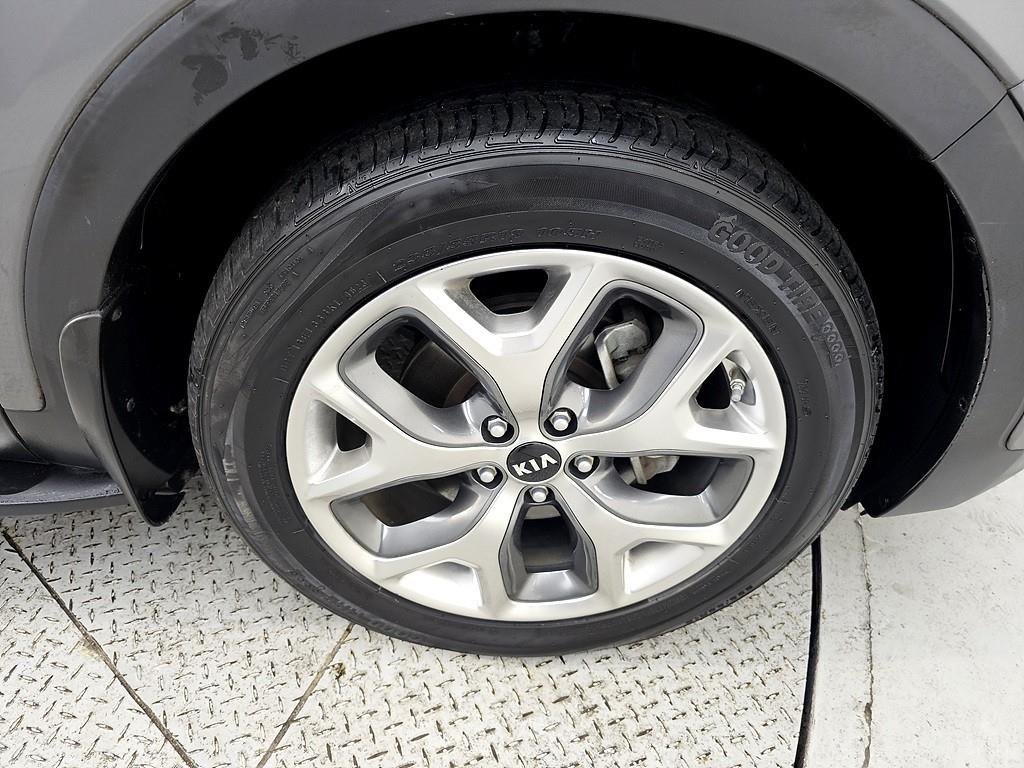 KIA Sorento 2016 Gris - Importación desde Corea - HF Imports Iquique - Foto 20