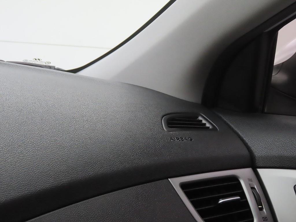 HYUNDAI Avante 2014 Blanco - Importación desde Corea - HF Imports Iquique - Foto 17