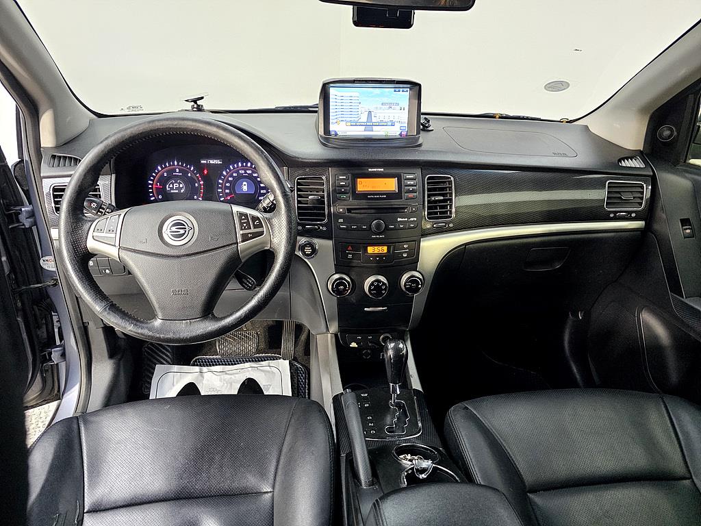 Ssangyong Korando - Vista 5