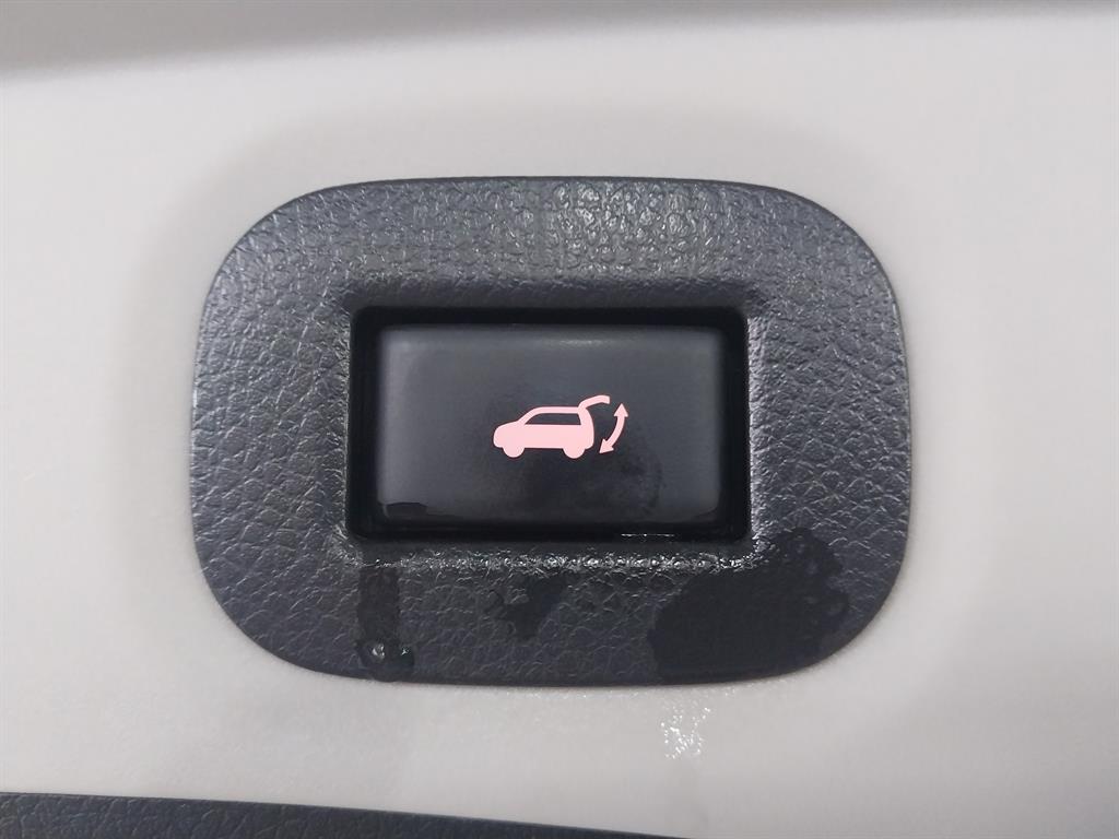 Nissan Extrail 2018 Blanco - Importación desde Corea - HF Imports Iquique - Foto 18