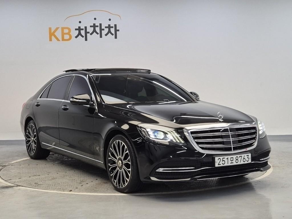 Mercedes Benz S Class - Vista 3