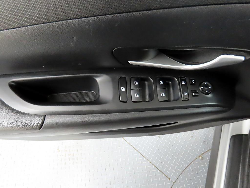 HYUNDAI Tucson - Vista 11