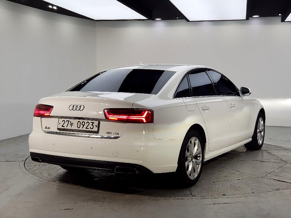 Audi A6 - Vista 4