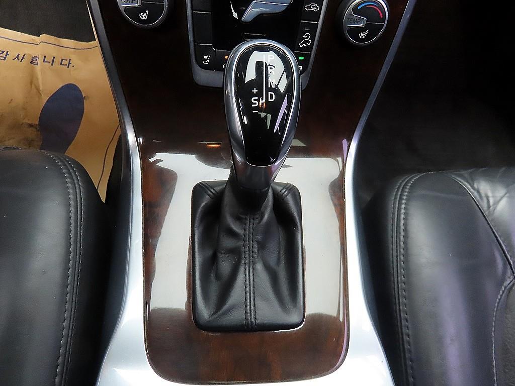 Volvo XC70 - Vista 10