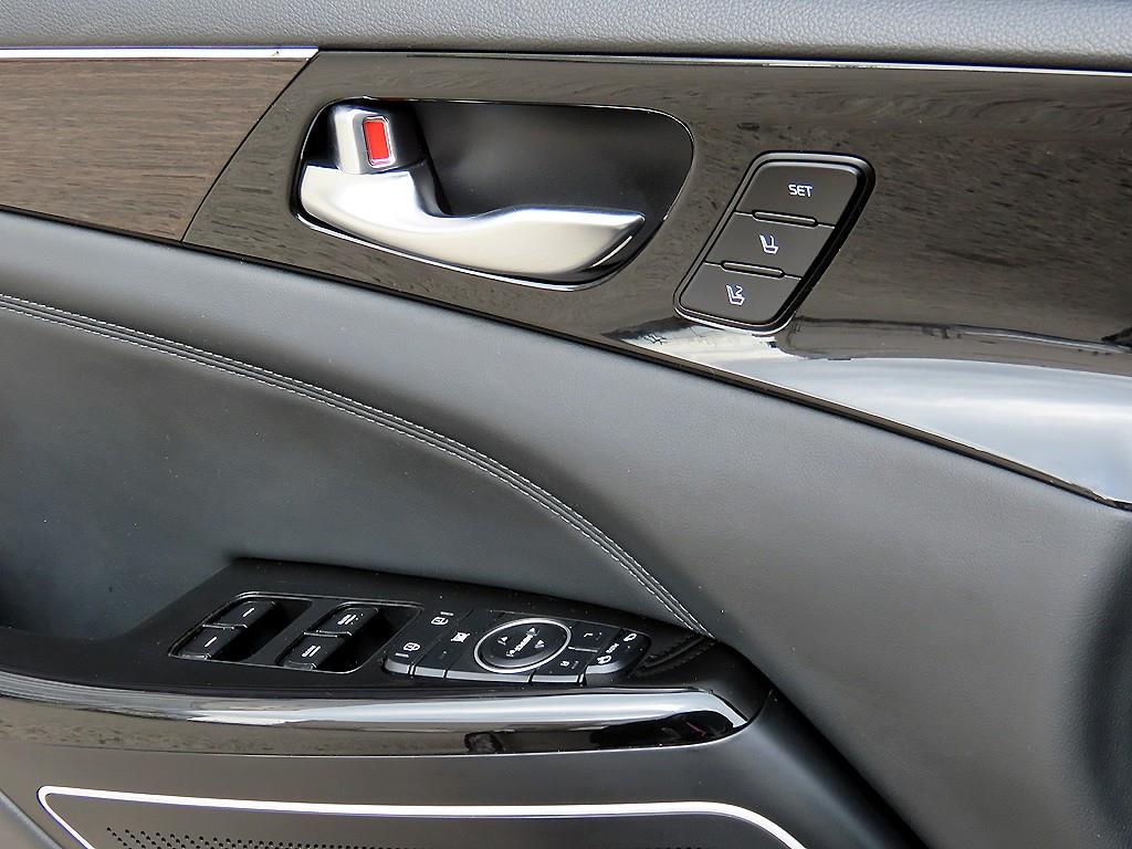 KIA K7 - Vista 12