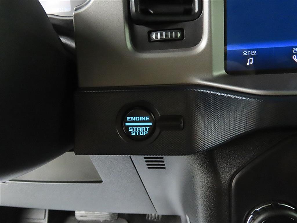 Ford Bronco - Vista 10