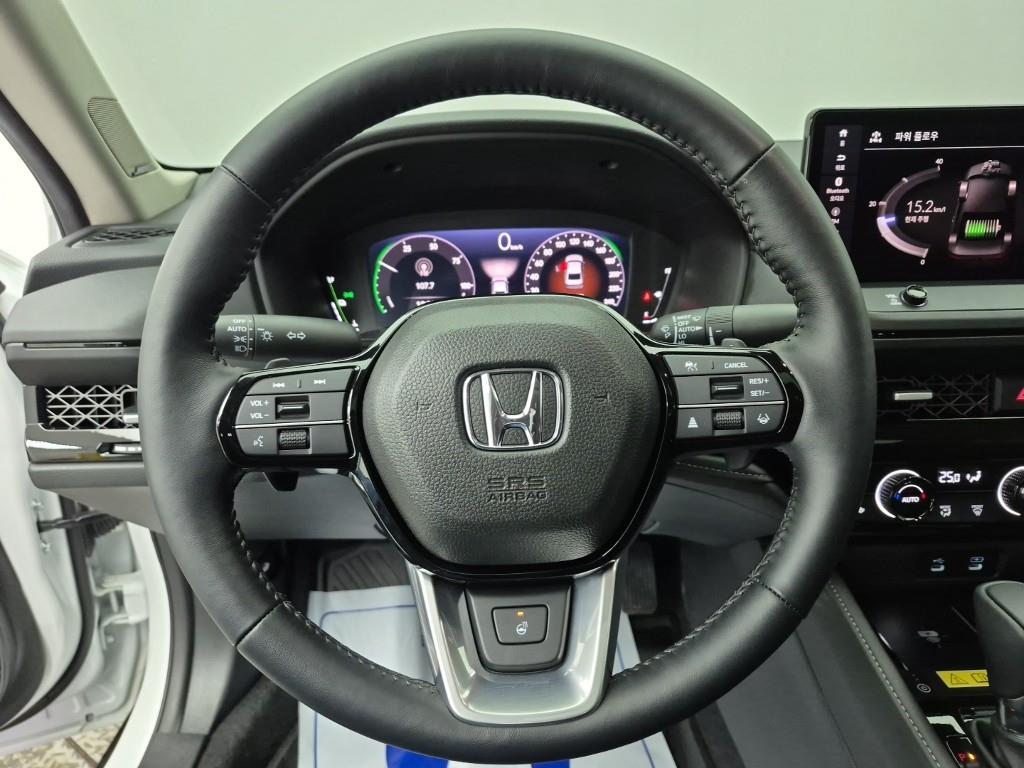 Honda Accord - Vista 9