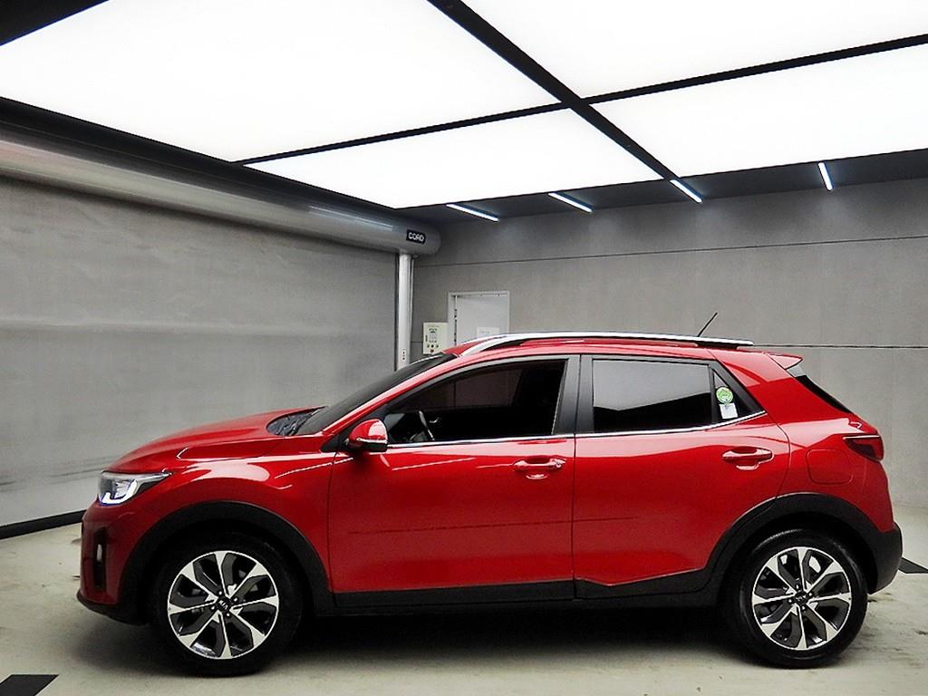 KIA Stonic - Vista 4