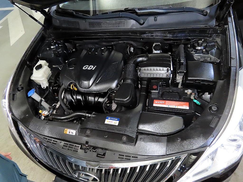 HYUNDAI Grandeur 2014 Negro - Importación desde Corea - HF Imports Iquique - Foto 17