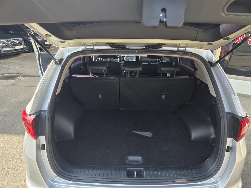 KIA Sportage 2016 Plateado - Importación desde Corea - HF Imports Iquique - Foto 17