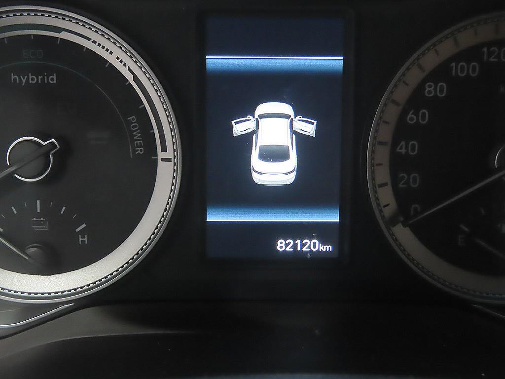 HYUNDAI Grandeur - Vista 11